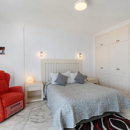 Al Mar Gigantes דירה *