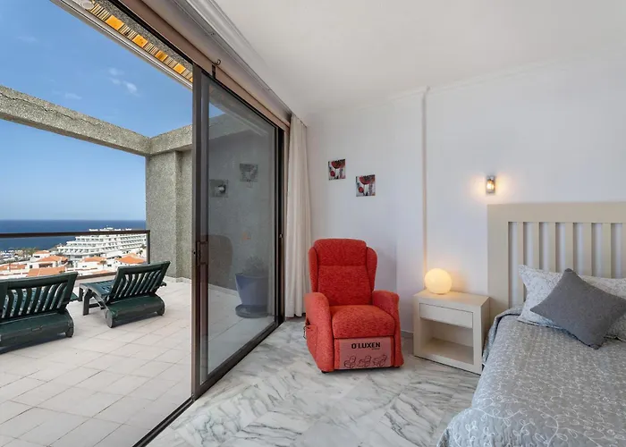 Al Mar Gigantes Apartment