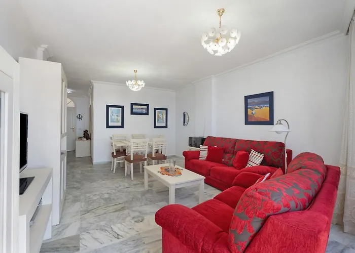 Al Mar Gigantes Puerto de Santiago (Tenerife)